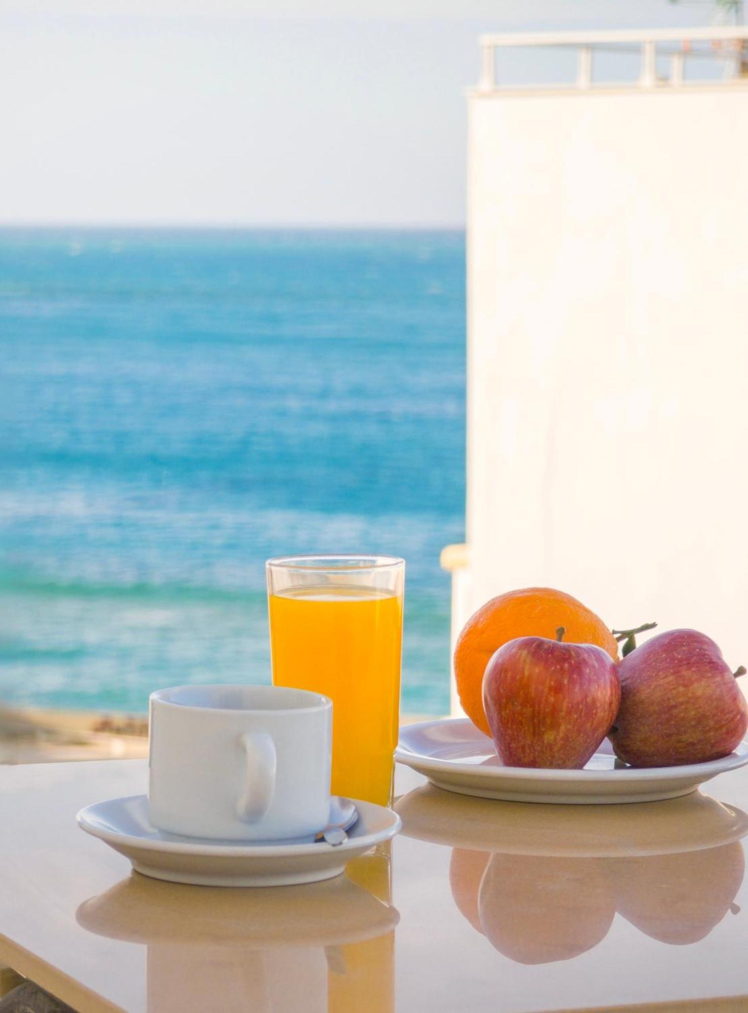 Simple Hotel Hersonissos Blue מראה חיצוני תמונה