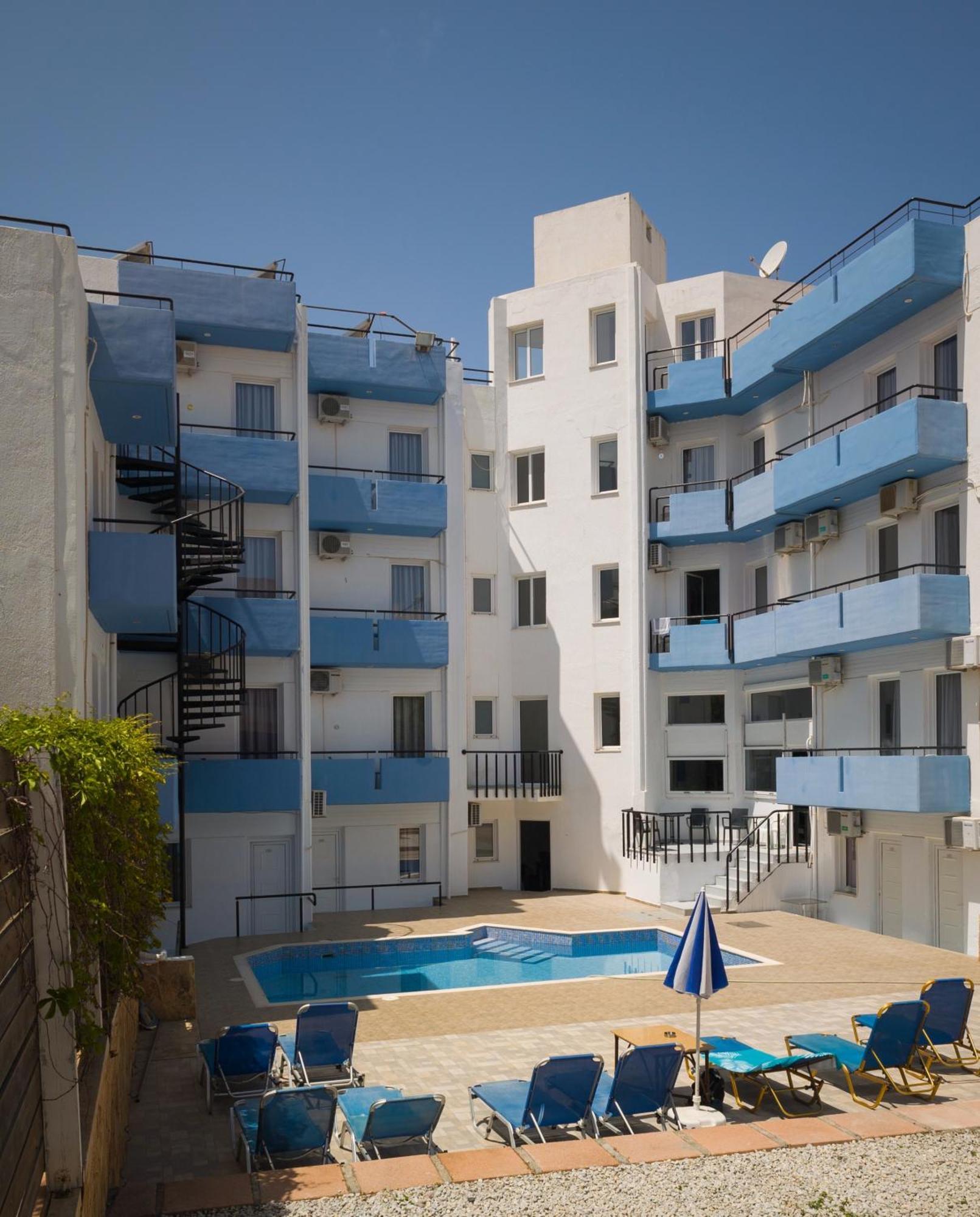 Simple Hotel Hersonissos Blue מראה חיצוני תמונה