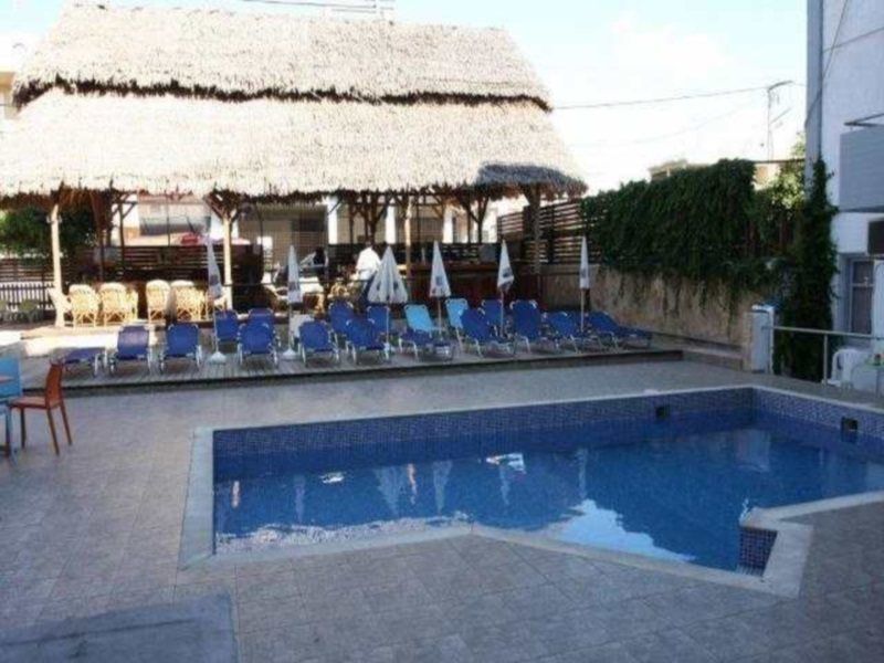 Simple Hotel Hersonissos Blue מראה חיצוני תמונה